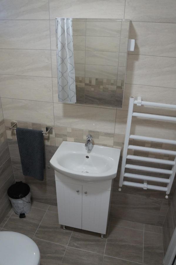 Dessi Apartamento Pleven Exterior foto