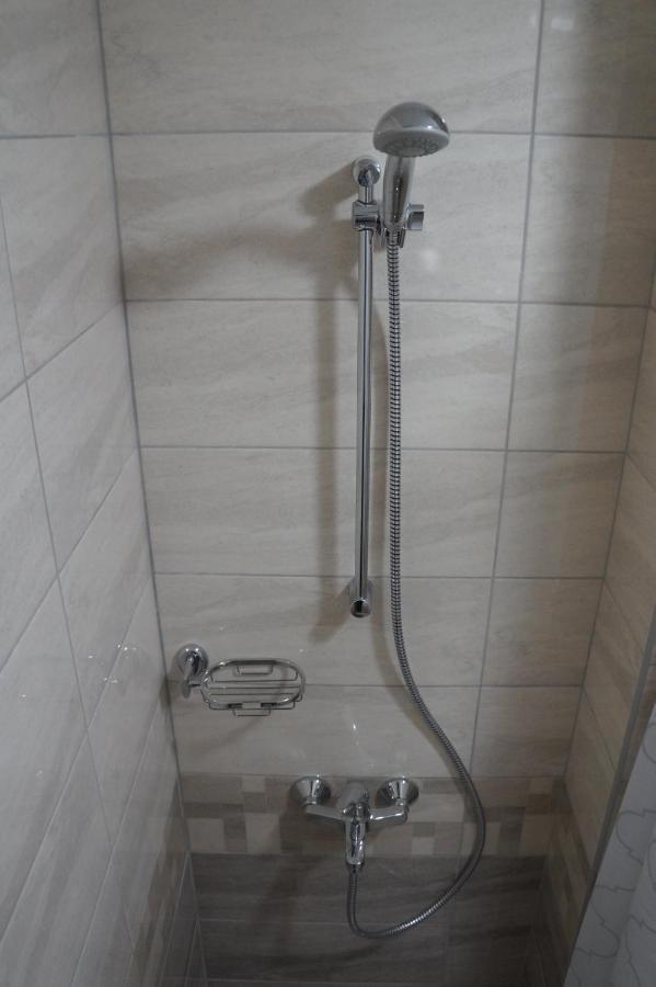 Dessi Apartamento Pleven Exterior foto